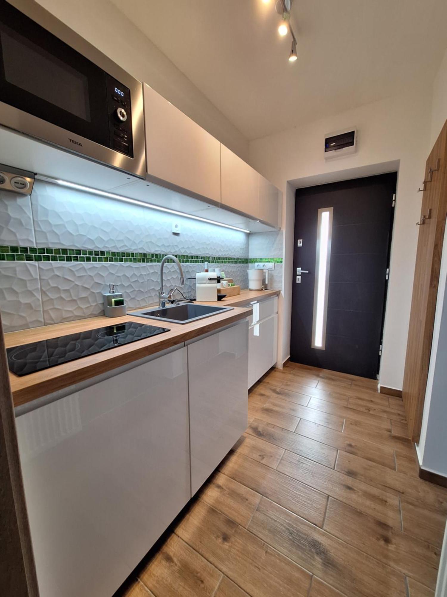Happy Home Apartman Miskolc Exterior foto