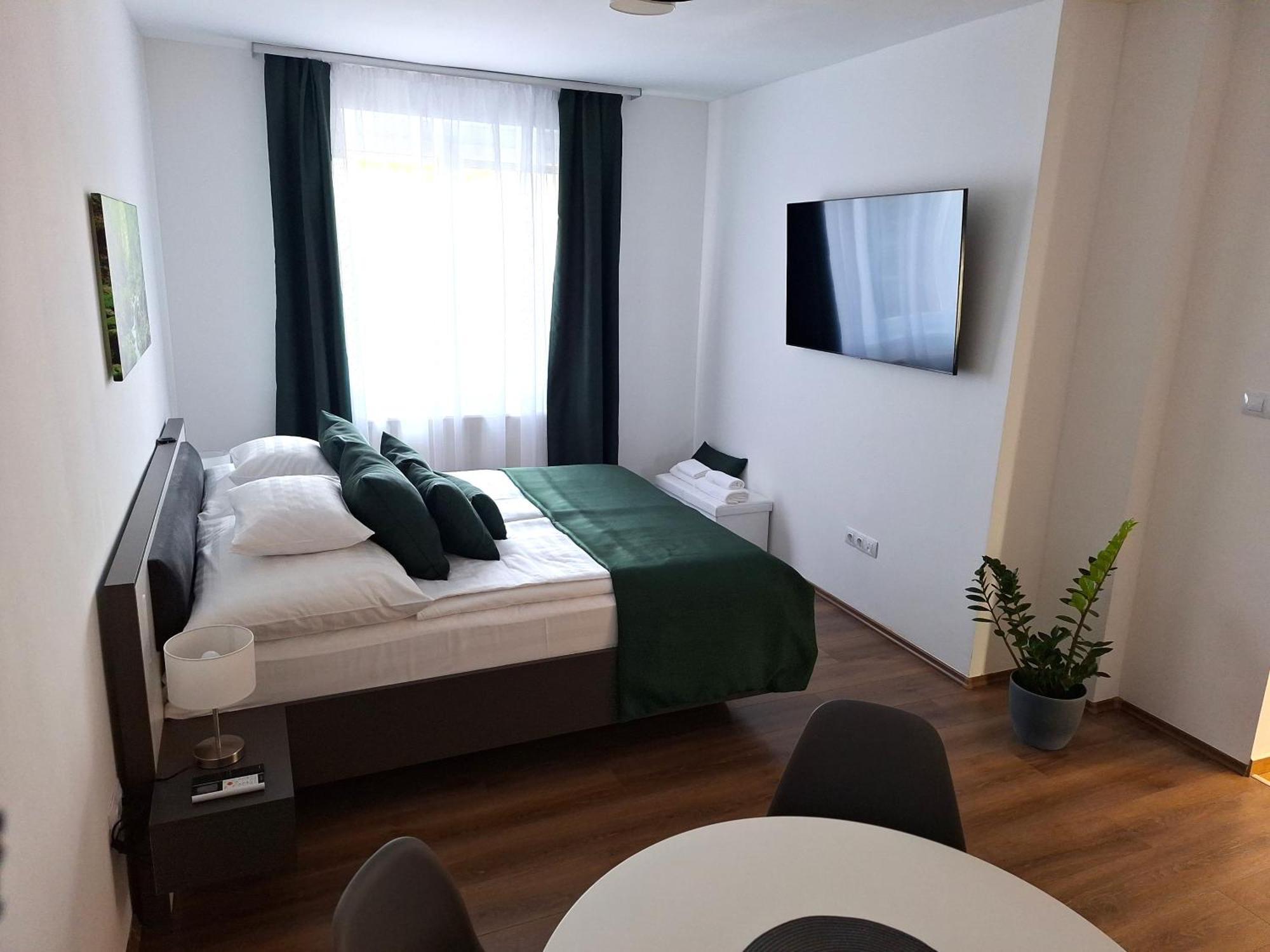 Happy Home Apartman Miskolc Exterior foto