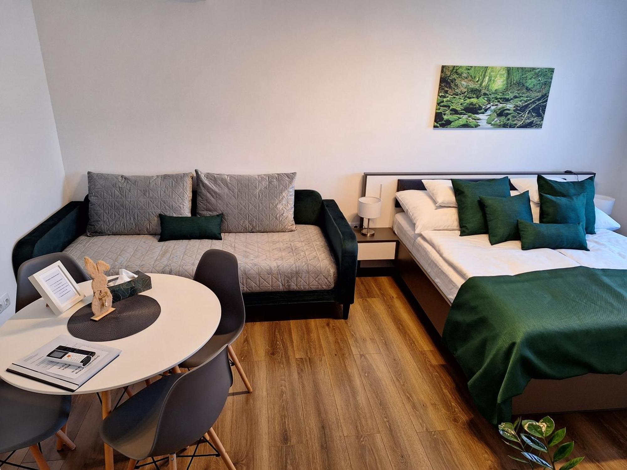 Happy Home Apartman Miskolc Exterior foto